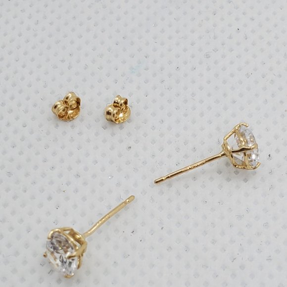 14 KT Italian Gold CZ Round Stud Earrings - Picture 11 of 13